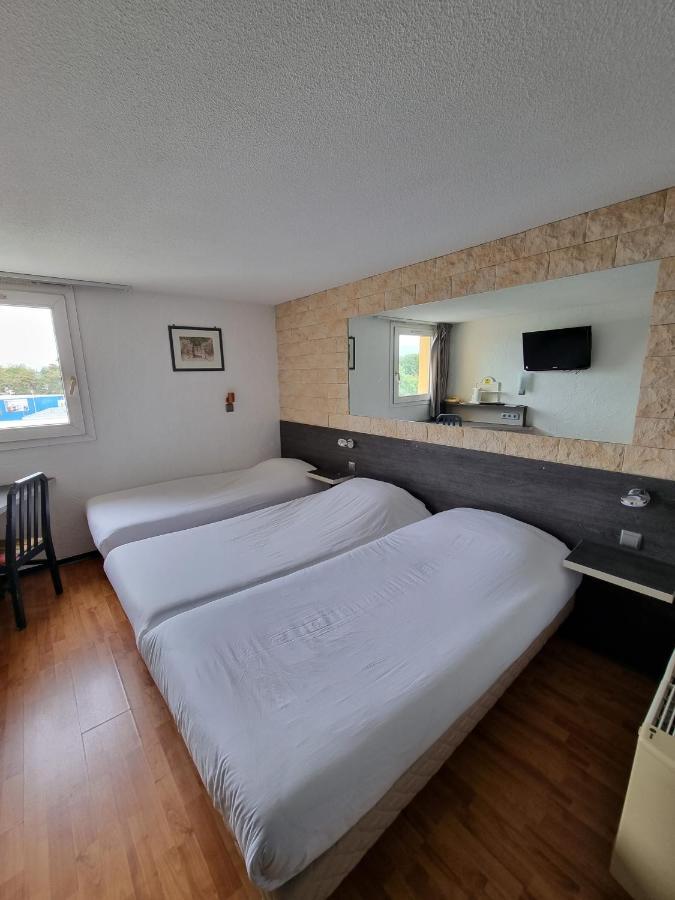 Lons Hotel Restaurant Le Relais - Pau Nord מראה חיצוני תמונה